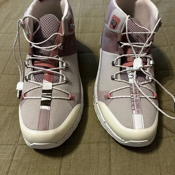 On Cloudtrax Hiking Boots NWOT Women’s Size 11 - Picture 9 of 9